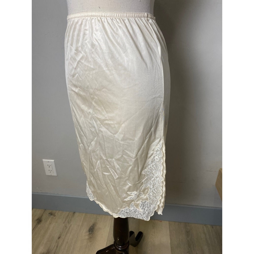 Vintage Ventura Ivory Half Slip Lace Trim Side Slit Cream Lingerie Small